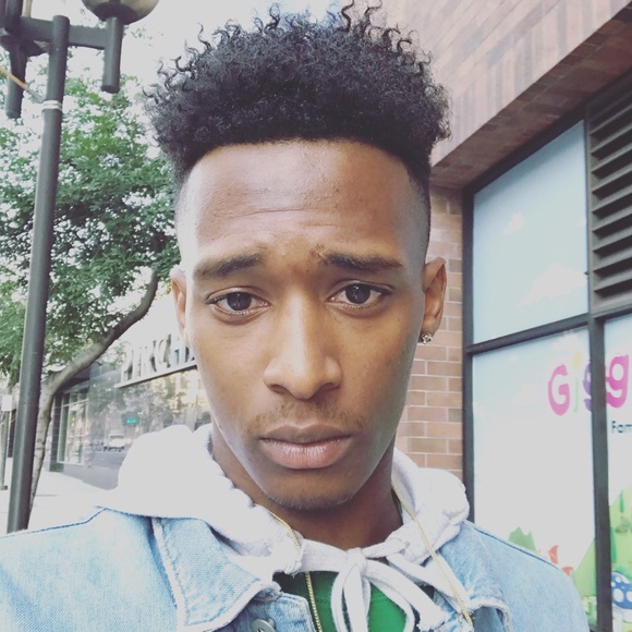 Meet your Posher, Ryhan - Picture 1 of 1